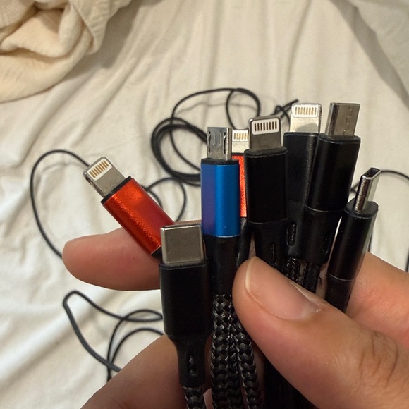 Multi Charging Universal 4 in 1 USB Charger Cord (sold separately) - Picture 3 of 13